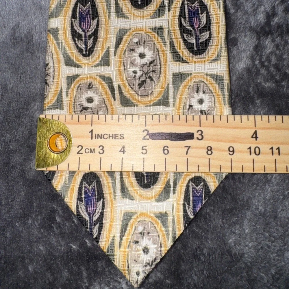 Hanover St Mens Silk Tie Gold Purple Floral Medallion Geometric Made in USA 57in
